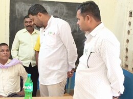 HM Suspend: स्कूल में जाम छलकाना हेडमास्टर को पड़ गया बहुत भारी,  DEO ने सस्पेंड कर यहां भेजा 