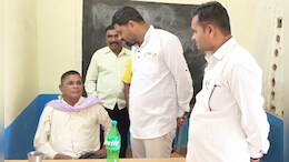 स्कूल बना शराबखाना! प्रधान पाठक कोल्डड्रिंक की बोतल में छुपाकर लाया शराब, नशे की हालत में मिला शिक्षक