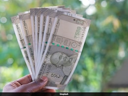 Salary Hike: दिवाली से पहले आई गुड न्यूज! अगले साल कितनी बढ़ेगी आपकी सैलरी? इन सेक्टर में होगा बंपर इजाफा Salary Hike: दिवाली से पहले आई गुड न्यूज! अगले साल कितनी बढ़ेगी आपकी सैलरी? इन सेक्टर में होगा बंपर इजाफा