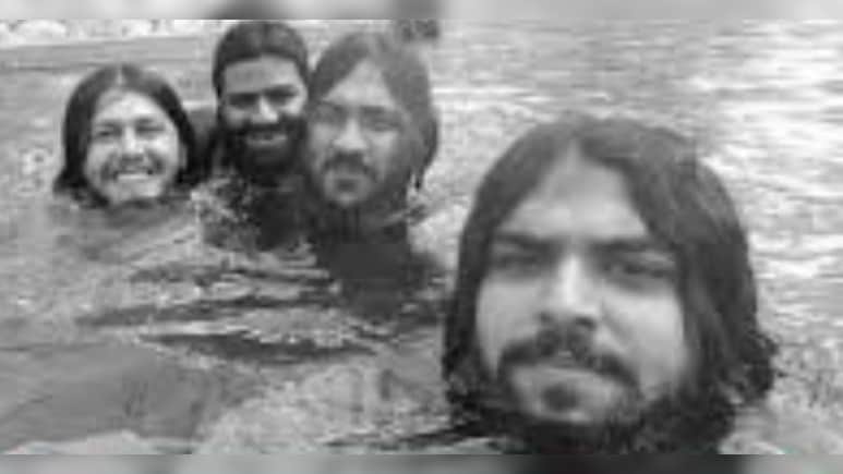 जैश-ए-मोहम्मद ने बहावलपुर में फिर से खोला आतंकियों के लिए स्विमिंग पूल, ऑपरेशन सिंदूर में हुआ था तबाह
