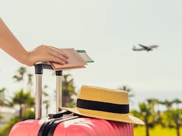 8 Smart Flight Tips To Cut Costs, Stay Comfortable, And Travel Stress-Free 8 Smart Flight Tips To Cut Costs, Stay Comfortable, And Travel Stress-Free