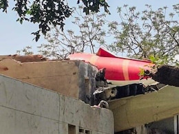 मां की आंखों में आंसू देख बेटे ने कैंसल करवा दिया था टिकट, अहमदाबाद प्लेन क्रैश में बची यमन व्यास की जान मां की आंखों में आंसू देख बेटे ने कैंसल करवा दिया था टिकट, अहमदाबाद प्लेन क्रैश में बची यमन व्यास की जान