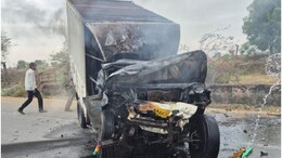 Rajasthan Road Accident: टोंक में भीषण सड़क हादसा, CNG पिकअप का ड्राइवर जिंदा जला, गैस कटर से गाड़ी काटकर निकालना पड़ा शव
