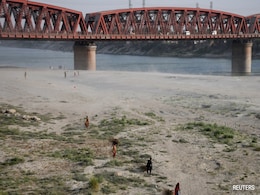 Pakistan Faces Severe Water Crisis Amid Extreme Heat, Indus Waters Shortage Pakistan Faces Severe Water Crisis Amid Extreme Heat, Indus Waters Shortage