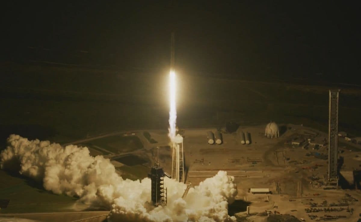 Дъщеря на Индия скоро да докосне звездите. ISRO, Определено правителство 