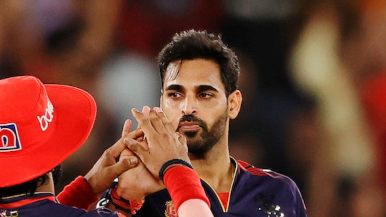 IPL 2026, RCB vs SRH: सीजन ओपनर में इतिहास रचेंगे भुवनेश्वर कुमार! 2 विकेट लेते ही मचाएंगे तहलका
