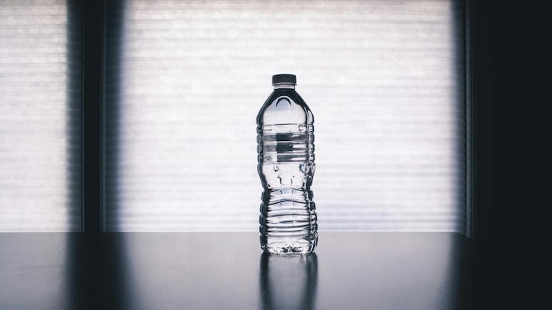 Nanoplastics From Plastic Bottles Can Definitely Harm Your Body, Proves Indian Study