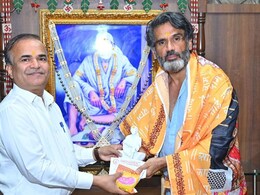 Suniel Shetty : अण्णा जिंकलंस! अभिनेता सुनील शेट्टीने दिलं मराठी भाषेला प्राधान्य 