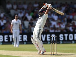 "Has His Own Computer...": Rishabh Pant's "Outrageous" Approach Leave Ravi Shastri Speechless