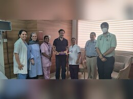कांग्रेस नेता सोनिया गांधी को अस्पताल से मिली छुट्टी, डॉक्टरों की टीम रखेगी स्वास्थ्य पर नजर