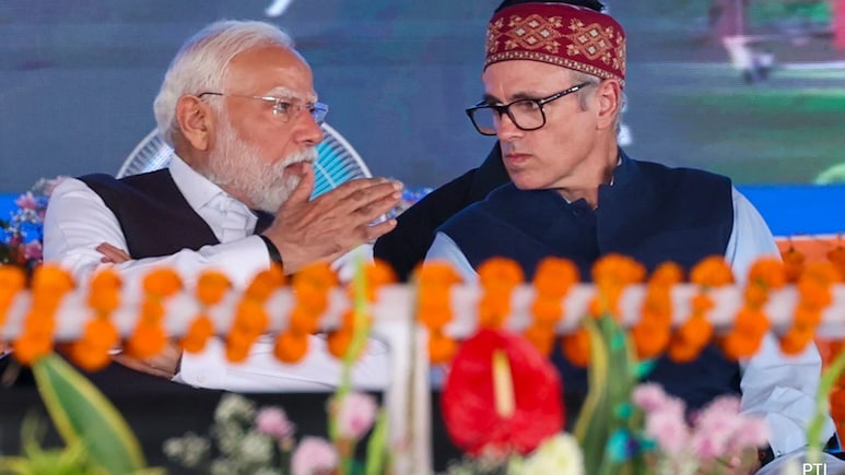 जम्मू-कश्मीर में नेशनल कॉन्फ्रेंस ने राज्यसभा की तीन सीट जीतीं, चौथी सीट पर बीजेपी जीती जम्मू-कश्मीर में नेशनल कॉन्फ्रेंस ने राज्यसभा की तीन सीट जीतीं, चौथी सीट पर बीजेपी जीती