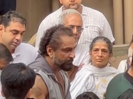 Parag Tyagi Breaks Down While Performing Wife Shefali Jariwala's Last Rites. Watch