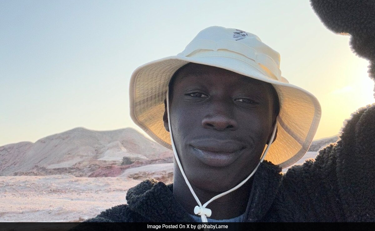 Вашингтон Khaby Lame най следната звезда на социалните медии в света
