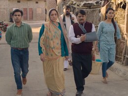 <i>Panchayat</i> Season 4 Review: The Politics Becomes Dirtier, The Charm Gets Dimmer <i>Panchayat</i> Season 4 Review: The Politics Becomes Dirtier, The Charm Gets Dimmer