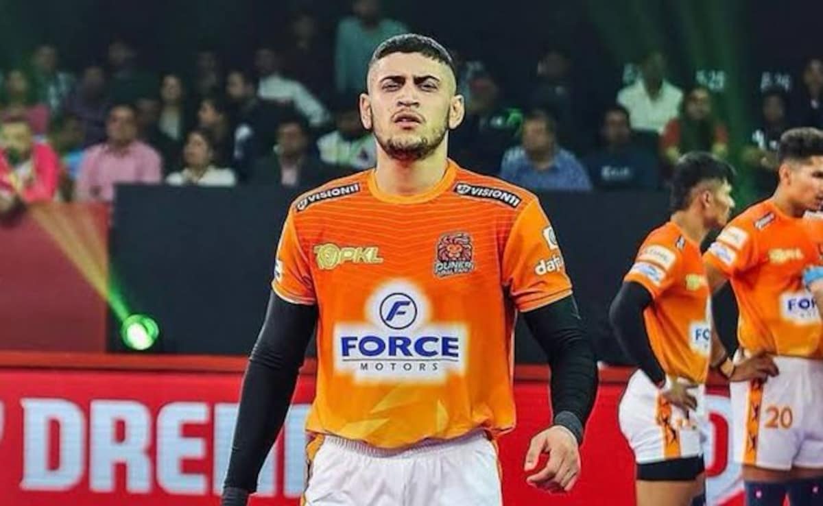 Record-Breaking Mohammadreza Shadloui Shines At PKL 12 Player Auction