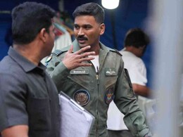 तेरे इश्क में के सेट से लीक हुई धनुष की तस्वीर, वायुसेना की ड्रेस में दिखा एक्टर का अलग अंदाज तेरे इश्क में के सेट से लीक हुई धनुष की तस्वीर, वायुसेना की ड्रेस में दिखा एक्टर का अलग अंदाज