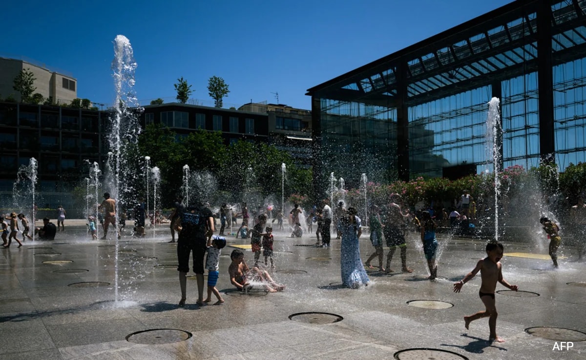 Nearly Half Of World's Population Could Suffer Extreme Heat By 2050, Oxford Study Warns