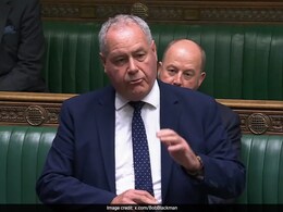 “सेना या सरकार, पाकिस्तान का कंंट्रोल किसके पास”... ब्रिटेन के सांसद ने बता दिया फेल देश “सेना या सरकार, पाकिस्तान का कंंट्रोल किसके पास”... ब्रिटेन के सांसद ने बता दिया फेल देश