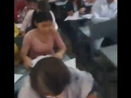 क्या 'सामूहिक नकल' होते हुए देखा है, MP के डिंडोरी का वीडियो हो रहा वायरल क्या 'सामूहिक नकल' होते हुए देखा है, MP के डिंडोरी का वीडियो हो रहा वायरल