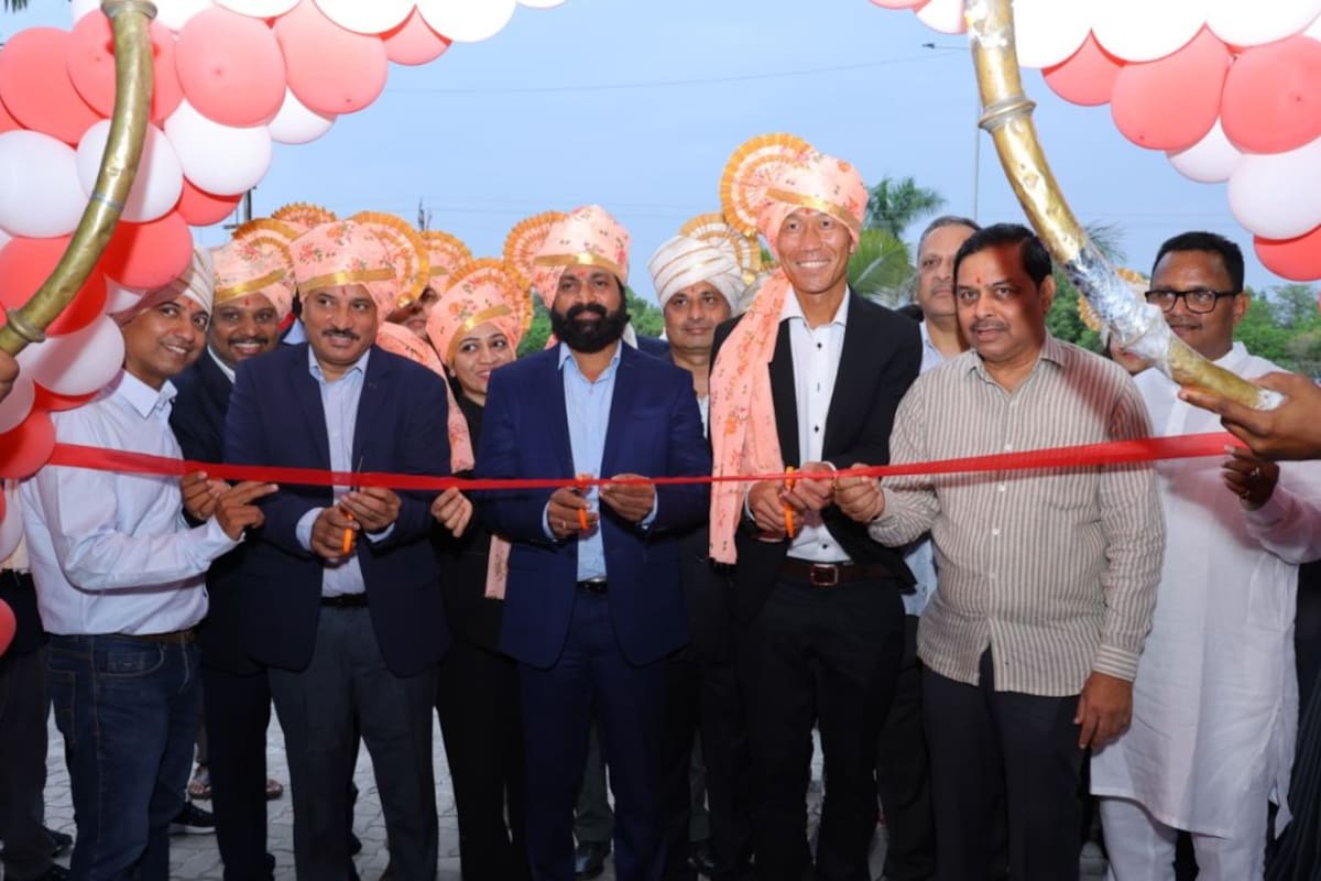 Isuzu Motors Indias dealership and service network has now grown to 90 locations across India