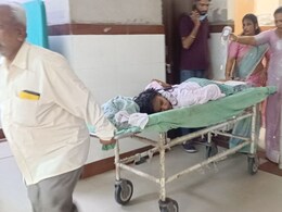 Rajasthan: जोधपुर में सांस्कृतिक संध्या के दौरान 8 युवतियां झुलसी, 'शिव तांडव' के दौरान चेहरे पर लगाई थी भस्म Rajasthan: जोधपुर में सांस्कृतिक संध्या के दौरान 8 युवतियां झुलसी, 'शिव तांडव' के दौरान चेहरे पर लगाई थी भस्म