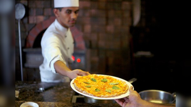 US Pizza Chain Little Caesars Eyes India Expansion With New Stores
