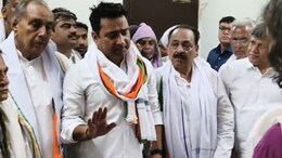 कांग्रेस ने दिया उग्र आंदोलन का अल्टीमेटम, 46 डिग्री तापमान में पैदल कलेक्टर ऑफिस पहुंचे राहुल कस्वां