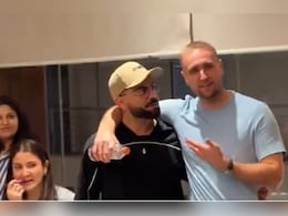 Watch: Anushka Sharma Looks On, As RCB Star Asks For Virat Kohli's Face To Be Smeared With Cake. This Happens Watch: Anushka Sharma Looks On, As RCB Star Asks For Virat Kohli's Face To Be Smeared With Cake. This Happens
