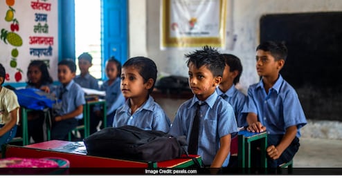 RTE Admission : विद्यार्थ्यांसह पालकांना मोठा दिलासा, RTE अंतर्गत प्रवेश प्रक्रियेतील मोठी अट स्थगित&nbsp;