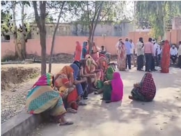 Rajasthan: शराब के नशे में पति ने सरिए से पीट-पीटकर पत्नी को मारा, दर्दनाक मौत; आरोपी की तलाश में जुटी पुलिस Rajasthan: शराब के नशे में पति ने सरिए से पीट-पीटकर पत्नी को मारा, दर्दनाक मौत; आरोपी की तलाश में जुटी पुलिस