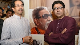 Uddhav - Raj : उद्धव आणि राज ठाकरे एकत्र येणार? नगरसेवकांच्या बैठकीतून मोठे अपडेट