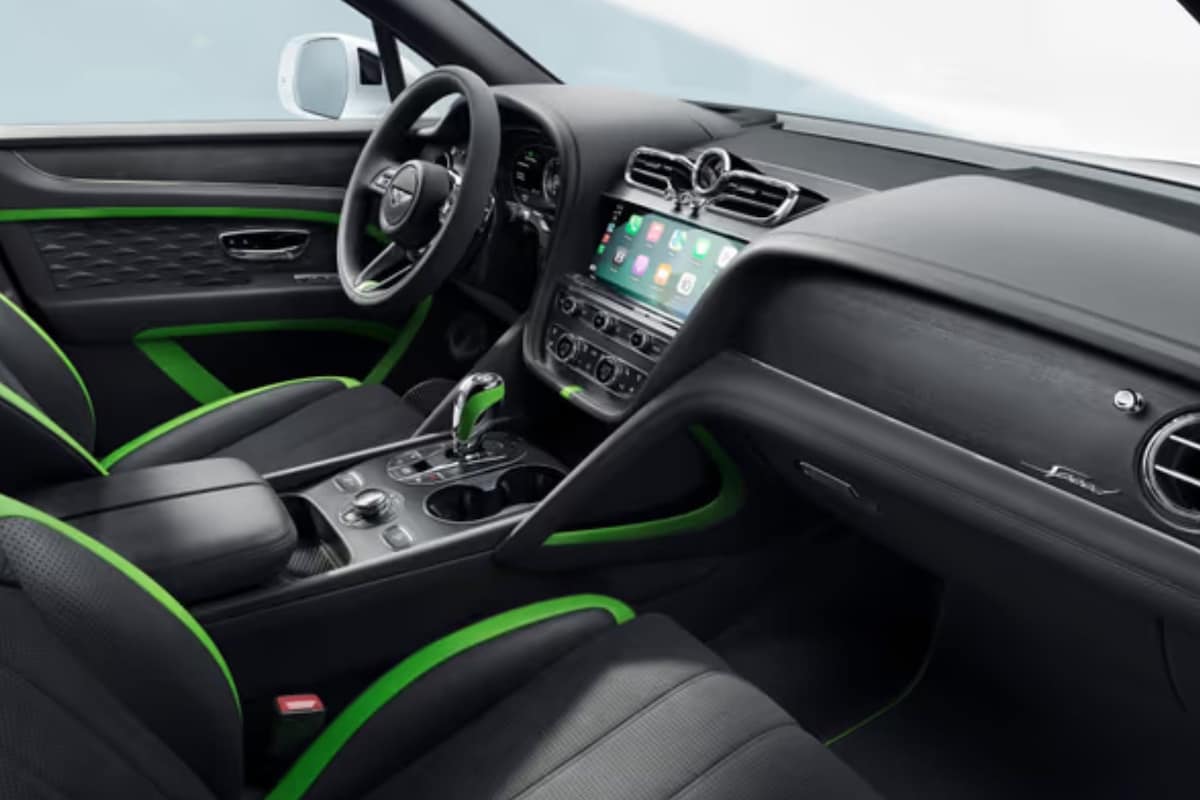 2025 Bentley Bentayga Speed interior 2025 Bentley Bentayga Speed interior