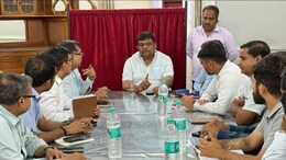 Rajasthan: बिजली व्यवस्था को बेहतर करने के लिए वन मंत्री संजय शर्मा ने की बैठक, अधिकारियों को दिए सख्त निर्देश