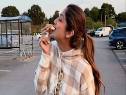 Shilpa Shetty Gets "Caught" Eating Chocolate Eclairs In London - See Pics Shilpa Shetty Gets "Caught" Eating Chocolate Eclairs In London - See Pics