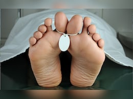 कुएं में मरे मेंढ़क को निकालने उतरे बाप-बेटे की करंट से मौत, समर्सिबल पंप बना जानलेवा कुएं में मरे मेंढ़क को निकालने उतरे बाप-बेटे की करंट से मौत, समर्सिबल पंप बना जानलेवा