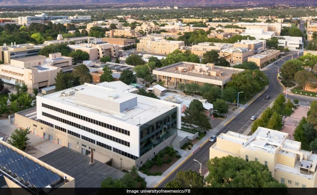 Преследването на медицинска степен в Съединените щати често се възприема