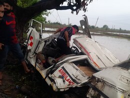 Ambulance Accident: नर्मदापुरम में अस्पताल की एंबुलेंस पलटी, तीन महिला समेत नवजात बच्चे की मौके पर ही मौत Ambulance Accident: नर्मदापुरम में अस्पताल की एंबुलेंस पलटी, तीन महिला समेत नवजात बच्चे की मौके पर ही मौत