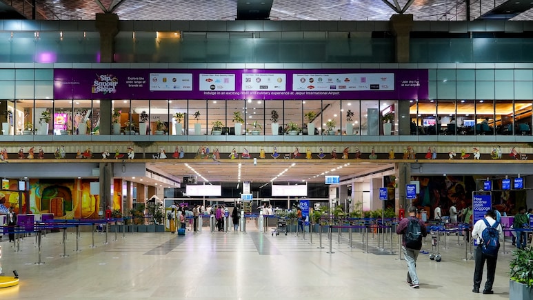 जयपुर एयरपोर्ट पर AI तकनीक से ट्रैफिक मैनेजमेंट, रियल टाइम गाड़ियों की मॉनिटरिंग