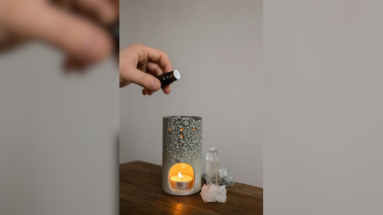 अब 24 घंटे महकेगा आपका घर! बेहद सस्ते में आज ही खरीद लें ये शानदार Aroma Oil Diffuser अब 24 घंटे महकेगा आपका घर! बेहद सस्ते में आज ही खरीद लें ये शानदार Aroma Oil Diffuser
