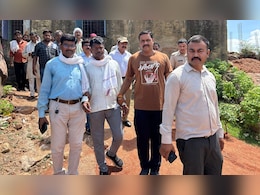 किसान से रिश्वत मांग रहा था पटवारी, लोकायुक्त ने 8000 लेते समय रंगेहाथों दबोचा किसान से रिश्वत मांग रहा था पटवारी, लोकायुक्त ने 8000 लेते समय रंगेहाथों दबोचा