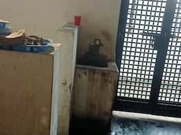 Accused Strangled By 2 Prisoners Inside Delhi Court's Lock-up Accused Strangled By 2 Prisoners Inside Delhi Court's Lock-up