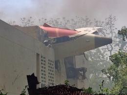 5 Students, Doctor, Woman Killed, Over 60 Injured As Plane Crashes Into Hostel 5 Students, Doctor, Woman Killed, Over 60 Injured As Plane Crashes Into Hostel