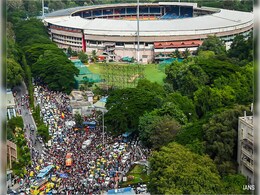 RCB Victory Parade Stampede: "अंदाजा नहीं था कि..." चिन्नास्वामी स्टेडियम के बाहर हुई भगदड़ पर BCCI का रिएक्शन आया सामने RCB Victory Parade Stampede: "अंदाजा नहीं था कि..." चिन्नास्वामी स्टेडियम के बाहर हुई भगदड़ पर BCCI का रिएक्शन आया सामने