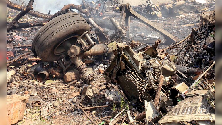 Air India Plane Crash: 1-1 करोड़ का मुआवजा मृतकों के परिजनों को, प्लेन क्रैश के बाद TATA ग्रुप ने किए कई ऐलान