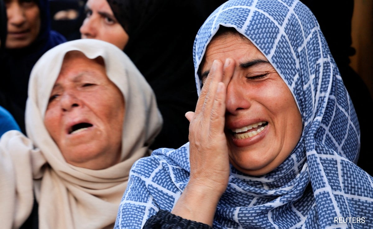 Кайро Израелският огън уби най малко трима палестинци и ранени десетки