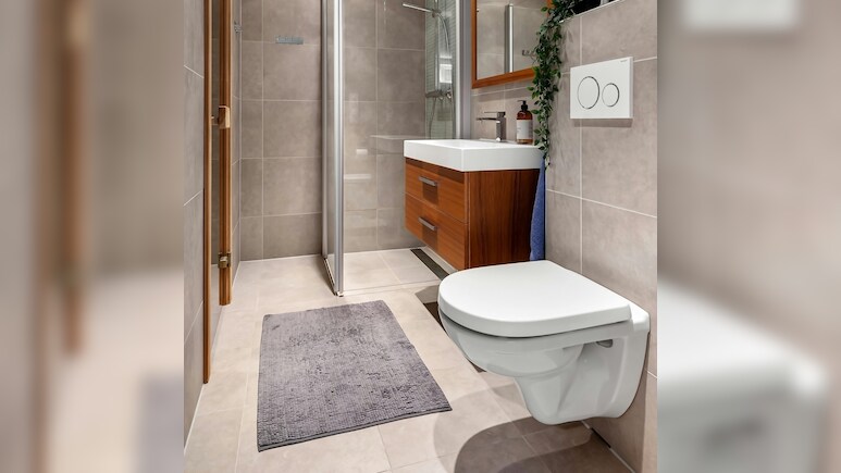 कम कीमत, हाई क्लास लुक! इन Soft Bathroom Rugs से दें अपने Bathroom को लग्ज़री और अट्रैक्टिव टच कम कीमत, हाई क्लास लुक! इन Soft Bathroom Rugs से दें अपने Bathroom को लग्ज़री और अट्रैक्टिव टच