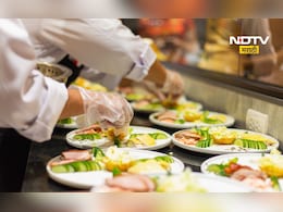 अन्न सुरक्षा नियमांचे पालन करा नाहीतर परवाना होणार रद्द, शाकाहारी- मांसाहारीबाबत काटेकोर नियम