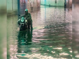 Waterlogging, Traffic Jams, Flight Diversions As Heavy Rain Hits Delhi Waterlogging, Traffic Jams, Flight Diversions As Heavy Rain Hits Delhi