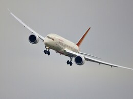 Ahmedabad Plane Crash : 'गणपती बाप्पामुळे वाचले', मृत्यूला चकवा देणाऱ्या महिलेचा थरारक अनुभव Ahmedabad Plane Crash : 'गणपती बाप्पामुळे वाचले', मृत्यूला चकवा देणाऱ्या महिलेचा थरारक अनुभव