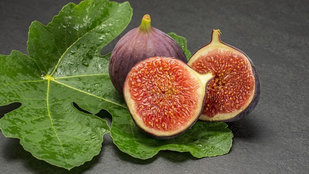 What Happens When You Eat Soaked Anjeer Every Day For A Month